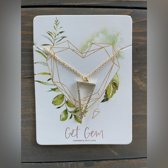 New in Package Get Gem Triangular Necklace. - Picture 1 of 3